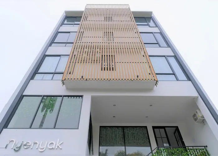 NYENYAK MRT Lebak Bulus Simatupang Hotel Jakarta